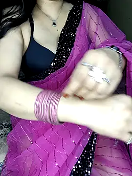 Snapshot of PRIYA_22 chatting on 09.12.25 PRIYA 22 online show from 09.12.25
