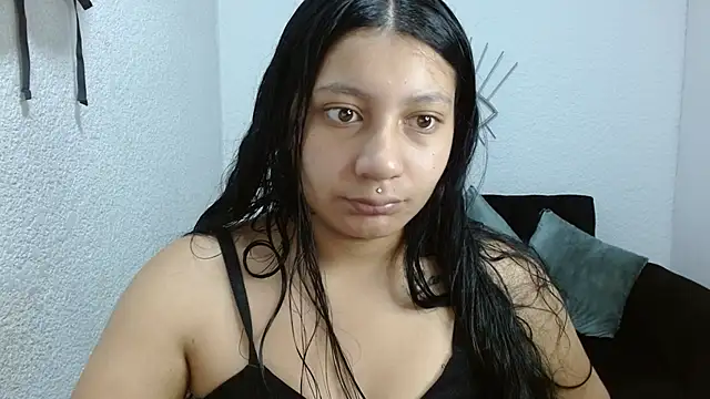 Snapshot of pixiefuckass chatting on 10.14.25 pixiefuckass online show from 10.14.25