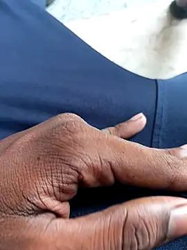 Snapshot of Desi_Partycapal chatting on 09.10.25 Desi Partycapal online show from 09.10.25