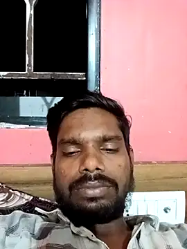 Snapshot of Desi_Partycapal chatting on 11.01.25 Desi Partycapal online show from 11.01.25