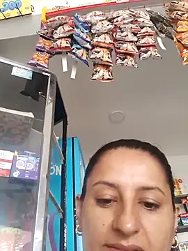 Snapshot of Titiss8921 chatting on 09.27.25 Titiss8921 online show from 09.27.25