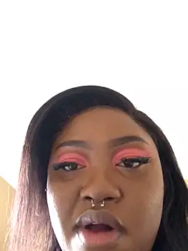 nanababe1 online show from 10.18.25