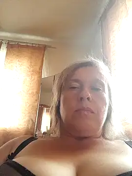 Snapshot of Catherine372311 chatting on 09.09.25 Catherine372311 online show from 09.09.25