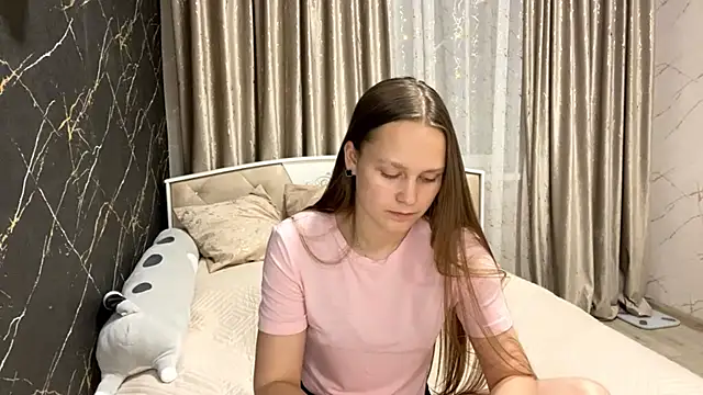 SoSweetGirl online show from 10.20.25