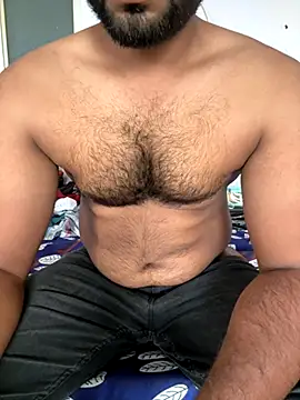 Snapshot of naughty_rocco chatting on 09.12.25 naughty rocco online show from 09.12.25