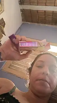 Snapshot of bibi_perigoBr chatting on 10.02.25 bibi perigoBr online show from 10.02.25