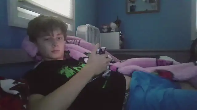 Snapshot of Liam_axel35 chatting on 09.26.25 Liam axel35 online show from 09.26.25