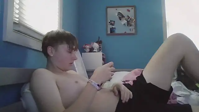 Snapshot of Liam_axel35 chatting on 10.20.25 Liam axel35 online show from 10.20.25