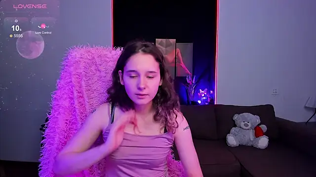 Snapshot of uco_mon chatting on 09.12.25 uco mon online show from 09.12.25