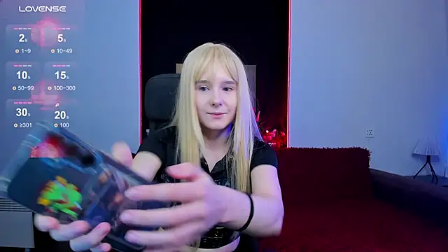 Snapshot of uco_mon chatting on 09.26.25 uco mon online show from 09.26.25