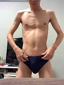 Snapshot of aki_2727 chatting on 10.26.25 aki 2727 online show from 10.26.25