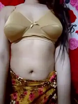 Snapshot of Tanishacutie chatting on 11.04.25 Tanishacutie online show from 11.04.25