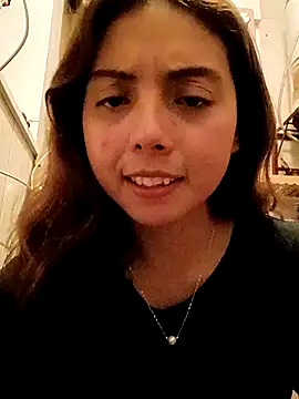 Snapshot of MoonBlueSex chatting on 10.05.25 MoonBlueSex online show from 10.05.25