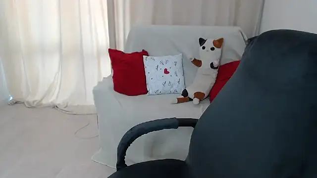 Snapshot of AdelinaLawson chatting on 03.19.25 AdelinaLawson online show from 03.19.25