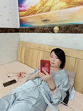 Snapshot of lingling5200 chatting on 09.24.25 lingling5200 online show from 09.24.25