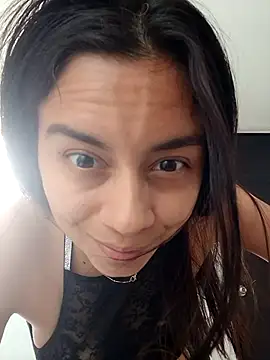 Snapshot of demonicangelic chatting on 10.08.25 demonicangelic online show from 10.08.25