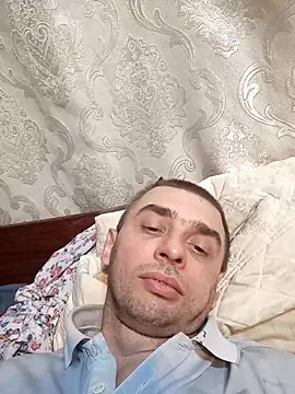 Snapshot of lipsiev chatting on 10.16.25 lipsiev online show from 10.16.25