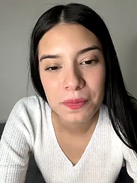 Snapshot of giasteele chatting on 09.28.25 giasteele online show from 09.28.25