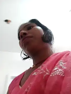 Snapshot of Rubi_sarma chatting on 09.21.25 Rubi sarma online show from 09.21.25