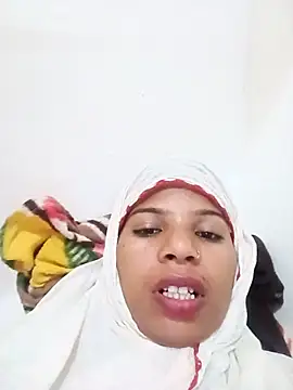 Snapshot of Rubi_sarma chatting on 10.11.25 Rubi sarma online show from 10.11.25