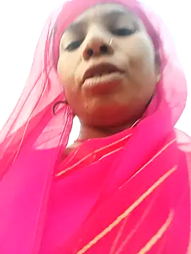 Snapshot of Rubi_sarma chatting on 10.25.25 Rubi sarma online show from 10.25.25