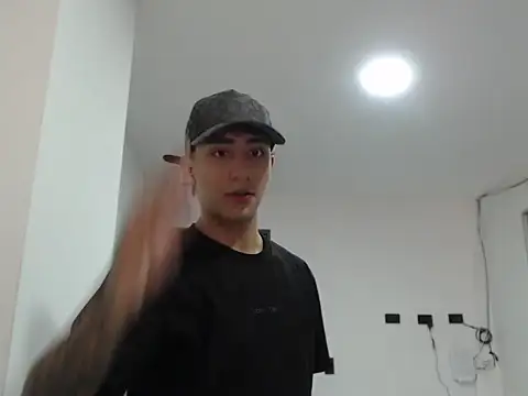 Snapshot of cash_masters777 chatting on 11.03.25 cash masters777 online show from 11.03.25