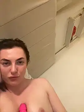 Snapshot of Bethbooxo chatting on 09.11.25 Bethbooxo online show from 09.11.25