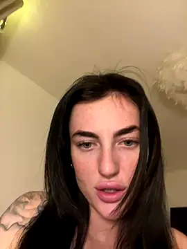 Snapshot of Bethbooxo chatting on 11.09.25 Bethbooxo online show from 11.09.25