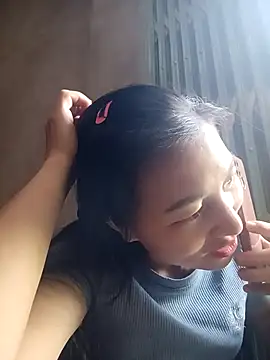 Snapshot of YAYAA-502 chatting on 10.10.25 YAYAA-502 online show from 10.10.25