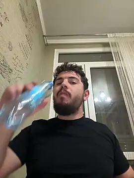 Snapshot of Sam_Gladiator chatting on 11.03.25 Sam Gladiator online show from 11.03.25