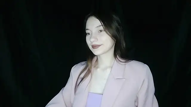 Snapshot of Liza-Kitty chatting on 11.08.25 Liza-Kitty online show from 11.08.25