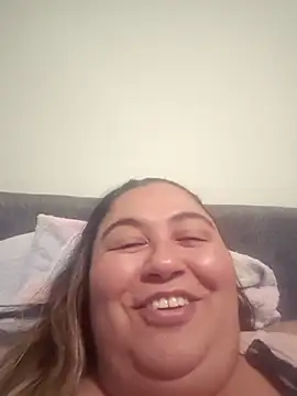 Snapshot of curvy_diva_ chatting on 09.27.25 curvy diva online show from 09.27.25