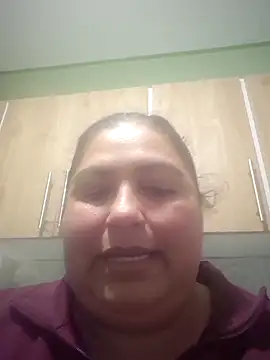 Snapshot of curvy_diva_ chatting on 10.01.25 curvy diva online show from 10.01.25