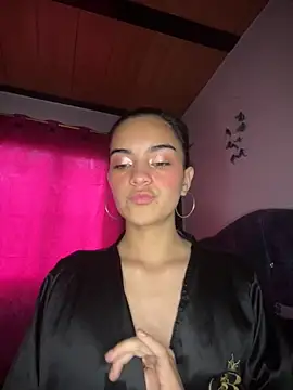 Snapshot of blinkiii_ chatting on 10.23.25 blinkiii  online show from 10.23.25