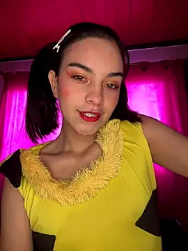 Snapshot of blinkiii_ chatting on 10.31.25 blinkiii  online show from 10.31.25