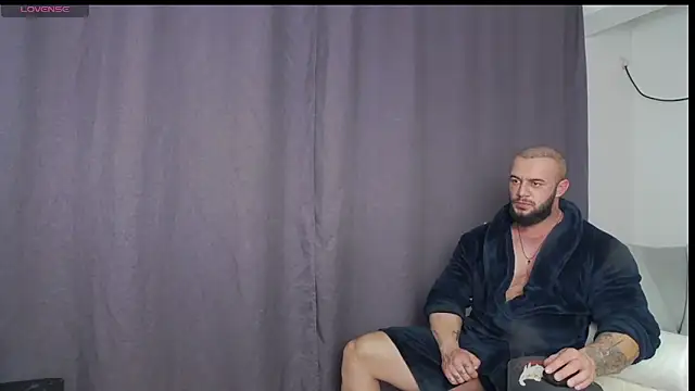 Snapshot of RickyMiami1 chatting on 10.27.25 RickyMiami1 online show from 10.27.25