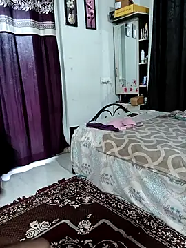 Snapshot of Beautiful_couple_70 chatting on 09.27.25 Beautiful couple 70 online show from 09.27.25