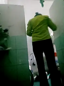 Snapshot of Dam-Lissa chatting on 10.02.25 Dam-Lissa online show from 10.02.25