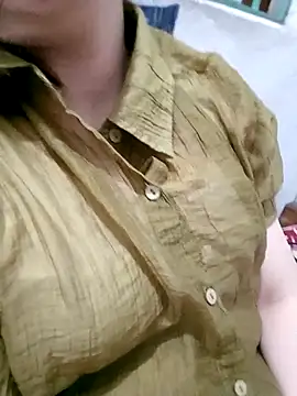 Snapshot of Dam-Lissa chatting on 10.19.25 Dam-Lissa online show from 10.19.25