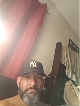 Cruz1522 online show from 10.24.25