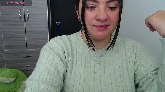 EmilySpicy online show from 10.07.25