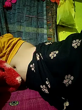 Snapshot of Komal-741 chatting on 10.08.25 Komal-741 online show from 10.08.25