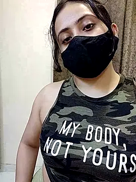 Snapshot of sexy_aaliya_hamidi chatting on 10.10.25 sexy aaliya hamidi online show from 10.10.25