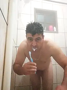 Snapshot of branquinho3 chatting on 10.29.25 branquinho3 online show from 10.29.25