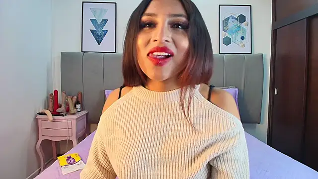 Snapshot of Naiaa_Cruz chatting on 09.15.25 Naiaa Cruz online show from 09.15.25