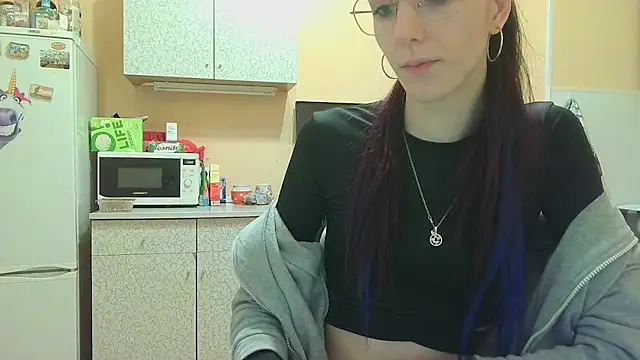 Snapshot of Lucy_Divine chatting on 10.01.25 Lucy Divine online show from 10.01.25