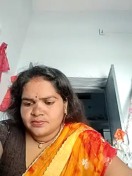 Snapshot of Rashi_cut chatting on 09.11.25 Rashi cut online show from 09.11.25