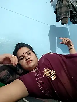 Snapshot of Rashi_cut chatting on 09.12.25 Rashi cut online show from 09.12.25