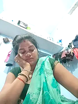 Snapshot of Rashi_cut chatting on 09.14.25 Rashi cut online show from 09.14.25