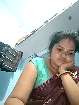 Snapshot of Rashi_cut chatting on 09.15.25 Rashi cut online show from 09.15.25